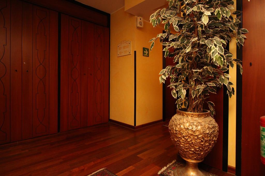 Hotel Florio Opera Palermo Central Exterior foto